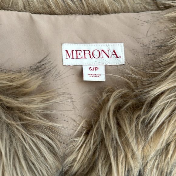 Mossimo | Faux Fur Vest  | Tan | Size S - Picture 6 of 9